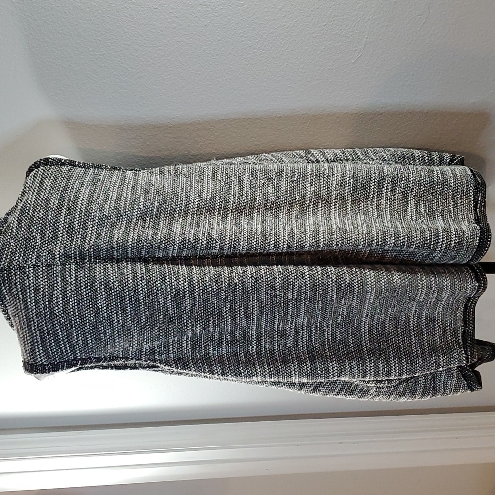 𝅺ruby Rd. Cardigan size Med - Picture 5 of 6